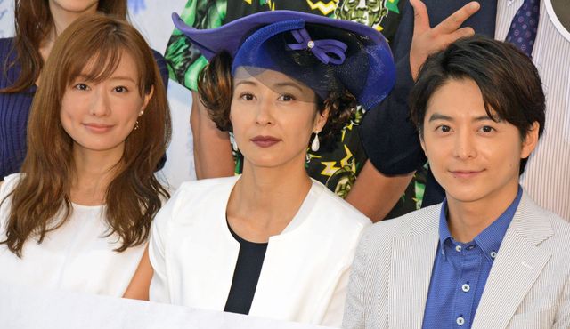 【7枚】危険な愛のトライアングル…「奪い愛、夏」囲み取材（7枚目）