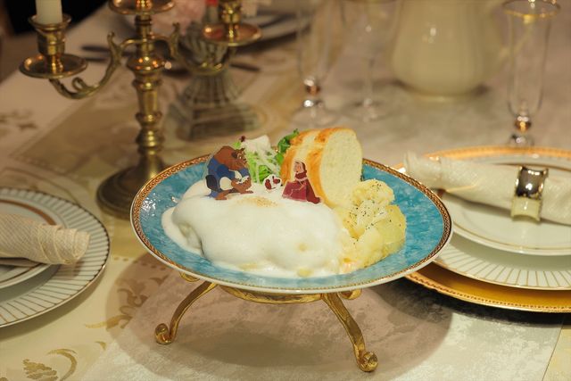 可愛すぎるメニュー！「美女と野獣」OH MY CAFE（4枚目）