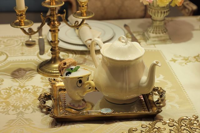 可愛すぎるメニュー！「美女と野獣」OH MY CAFE（5枚目）