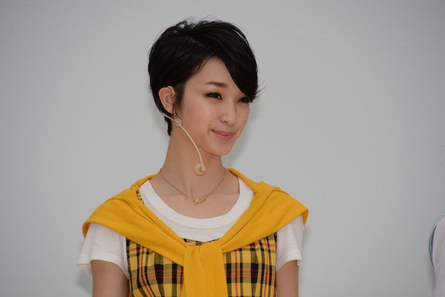 剛力彩芽、錦織圭選手にラブコール！  画像ギャラリー：フォトギャラリー