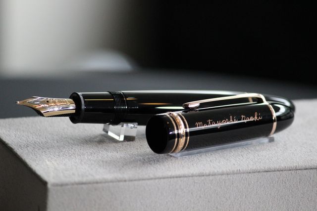 シャレオツ芥川賞作家芸人、又吉先生！「モンブラン」ブランド創立110周年セレモニー ギャラリー（2枚目）