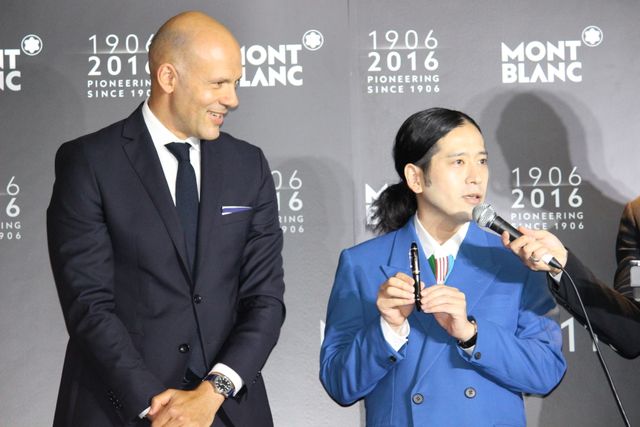 シャレオツ芥川賞作家芸人、又吉先生！「モンブラン」ブランド創立110周年セレモニー ギャラリー（6枚目）