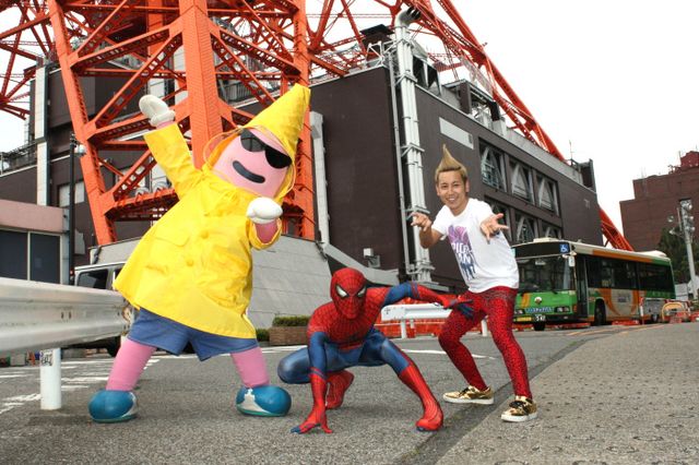 スパイダーマンとノッポン兄の熱い抱擁も！『アメイジング・スパイダーマン』の公開記念イベントフォトギャラリー（2枚目）