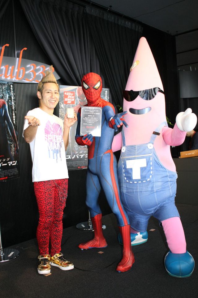 スパイダーマンとノッポン兄の熱い抱擁も！『アメイジング・スパイダーマン』の公開記念イベントフォトギャラリー（4枚目）