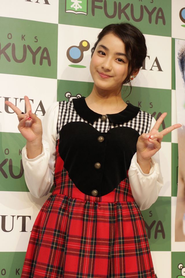 平愛梨の妹・祐奈、将来は「いけないことをやる役をやりたい」　画像ギャラリー：フォトギャラリー