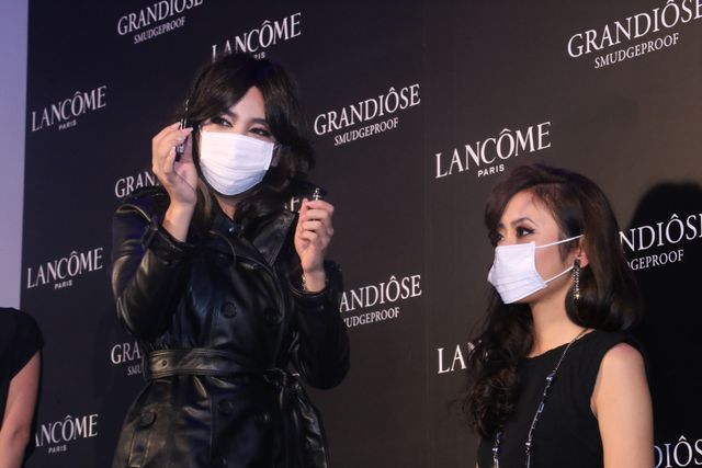 ざわちん、ペネロペ・クルスメイク！フォトギャラリー（3枚目）