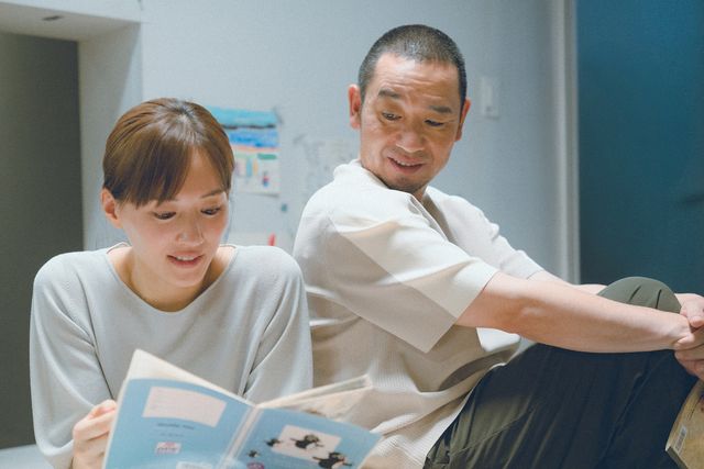 是枝裕和監督・綾瀬はるか＆大悟主演『箱の中の羊』ポスタービジュアル＆場面写真（3枚目）