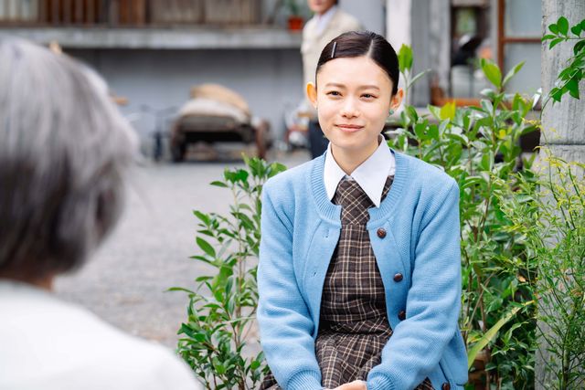 端島はいづみの中に…日曜劇場「海に眠るダイヤモンド」最終話場面写真【ネタバレあり】(13枚目)