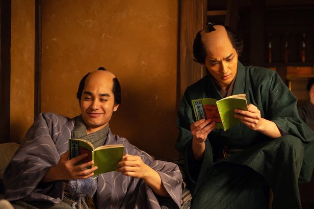 瀬川（小芝風花）目当てに客が押し寄せる…大河ドラマ「べらぼう～蔦重栄華乃夢噺～」第8回（2枚目）