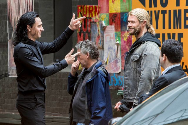 仲良し神兄弟！クリス・ヘムズワース＆トム・ヒドルストン：フォトギャラリー