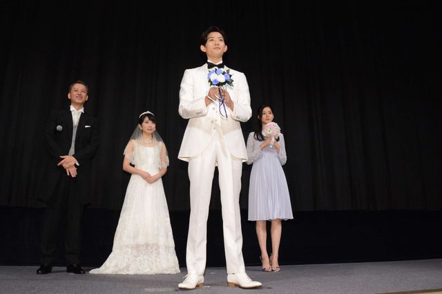 何歳で結婚したい？志田未来＆竜星涼の結婚願望は…映画『泣き虫ピエロの結婚式』フォトギャラリー（12枚目）