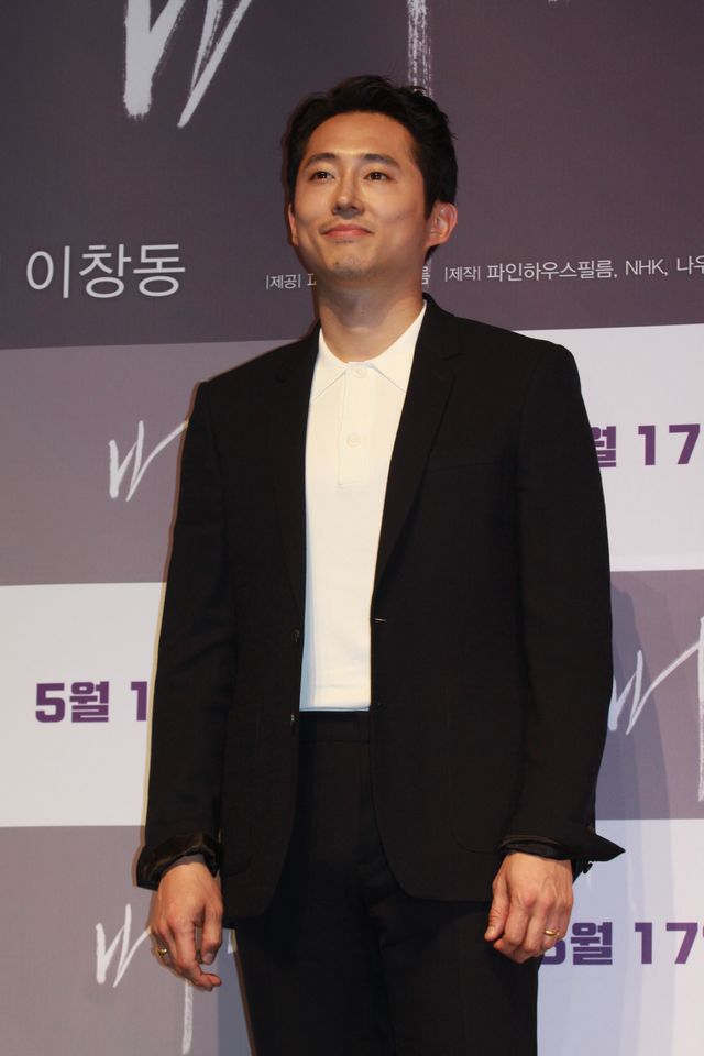 村上春樹「納屋を焼く」韓国で映画化　監督＆キャスト会見（22枚目）