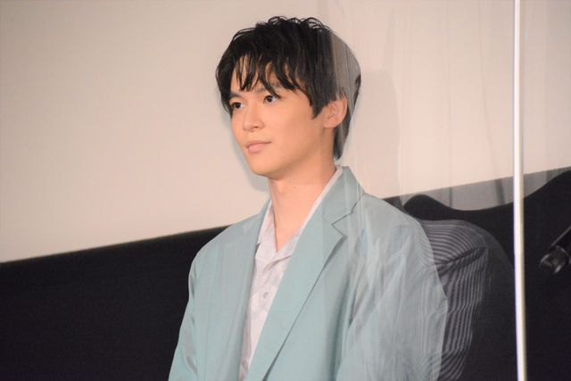 古川雄輝・細田佳央太・長井短らが猫たちと一緒に！『劇場版　ねこ物件』公開記念舞台あいさつ（8枚目）