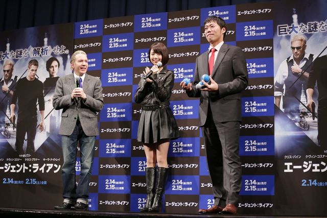 乃木坂と共演で上原もゴキゲン！　フォトギャラリー（6枚目）