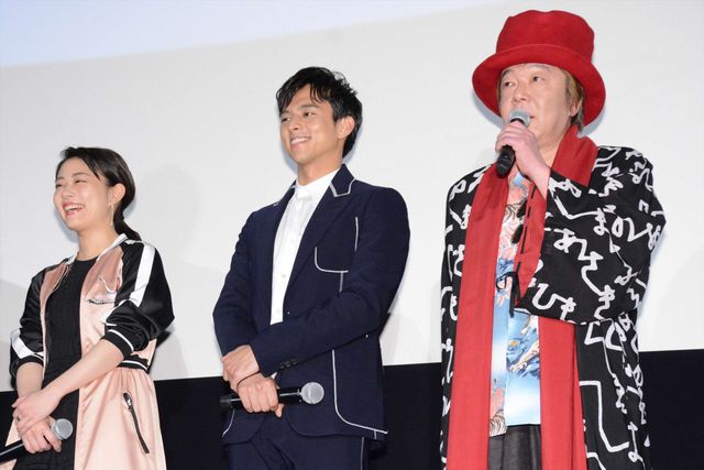“スカジャンワンピース”がオシャレな高畑充希『ひるね姫　～知らないワタシの物語～』完成披露試写会 ギャラリー（6枚目）
