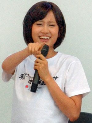 思いを乗せた歌を熱唱したAKB48-前田敦子