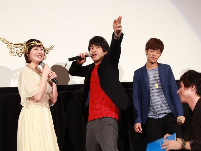 ももクロ・あーりんが深夜に降臨！映画『聖闘士星矢 LEGEND of SANCTUARY』公開記念オールナイトイベントフォトギャラリー（8枚目）