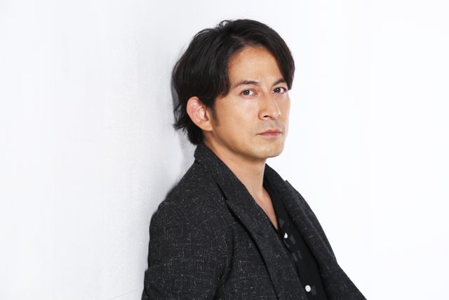 Netflixシリーズ「イクサガミ」岡田准一×伊藤英明インタビューカット（2枚目）