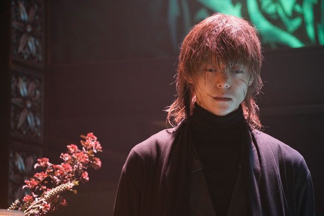 窪田正孝、肉体美あらわ…『Diner ダイナー』劇中カット公開（5枚目）