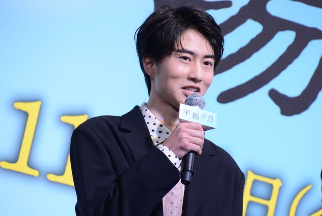 堺雅人＆井川遥「半沢直樹」コンビが再共演！映画『平場の月』製作報告会見（8枚目）