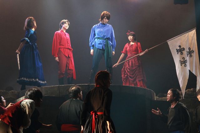 ももちが孤立!?「我らジャンヌ～少女聖戦歌劇～」ゲネプロフォトギャラリー（4枚目）