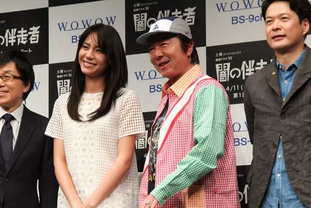 松下奈緒の美脚！「闇の伴走者」完成披露試写会フォトギャラリー（12枚目）
