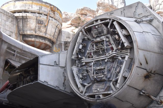 最速の船を操縦！ディズニー「ミレニアム・ファルコン：スマグラーズ・ラン」（17枚目）