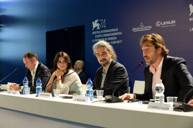 理想の夫婦！ペネロペ・クルス＆ハビエル・バルデム25年ぶりそろってベネチアに！（10枚目）