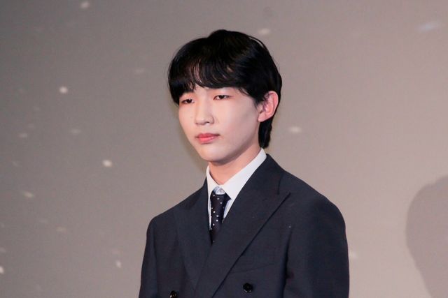 綾野剛、齋藤潤ら実写映画『カラオケ行こ！』完成披露の様子（20枚目）