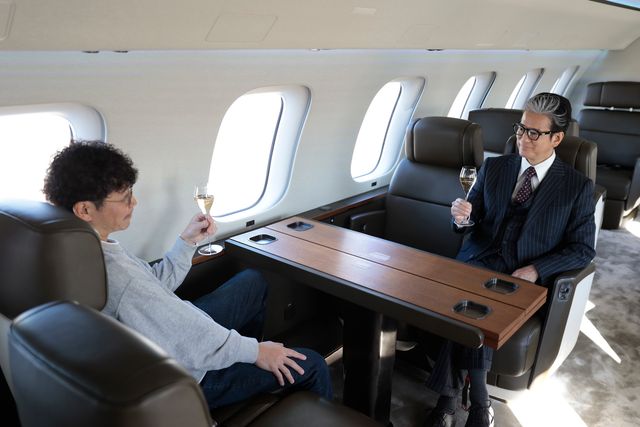 前澤友作の豪華プライベートジェット＆“世界で一台”ロールス・ロイス登場！ドラマ「プライベートバンカー」：フォトギャラリー