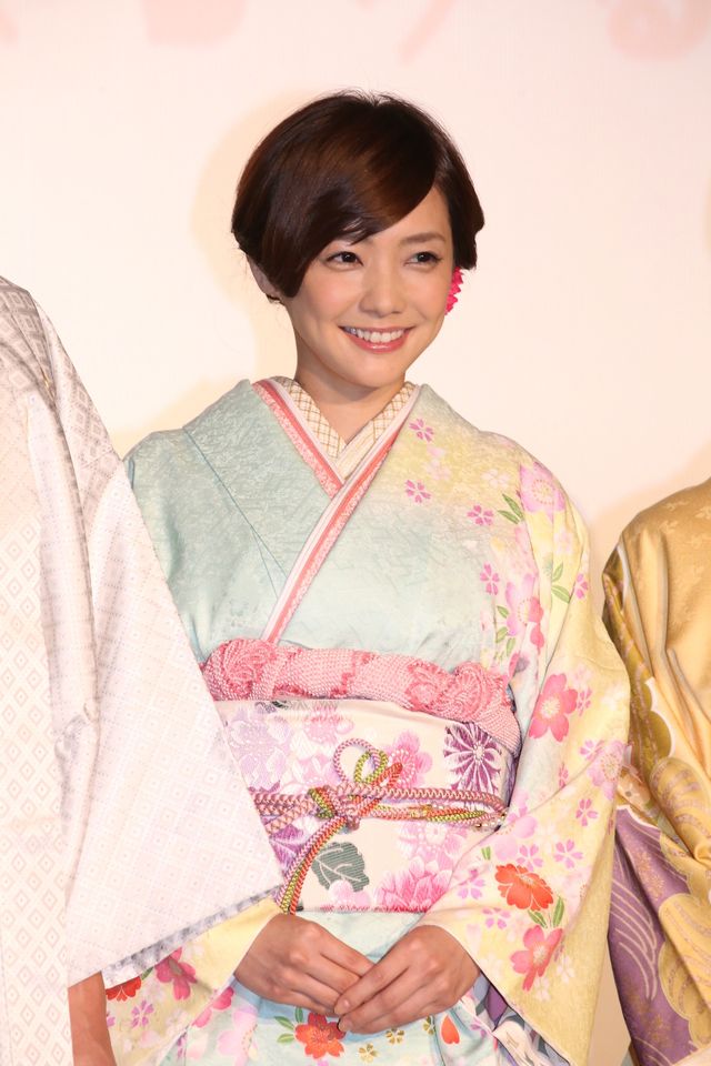 玉木宏、髪ばっさりの”恐妻”倉科カナに「かわいい」　画像ギャラリー（2枚目）