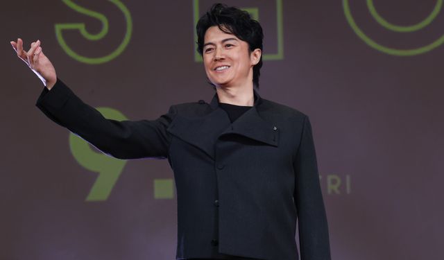 『ブラック・ショーマン』で再び東野圭吾作品に挑んだ福山雅治