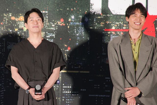 水上恒司＆ユンホ（東方神起）、サプライズゲストとハグ！『TOKYO BURST-犯罪都市-』公開直前イベント（11枚目）