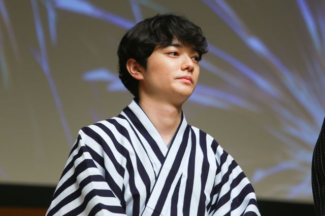 染谷将太、真野恵里菜、小島梨里杏らが浴衣で登場！「みんな！エスパーだよ！～欲望だらけのラブウォーズ～」イベントフォトギャラリー（2枚目）