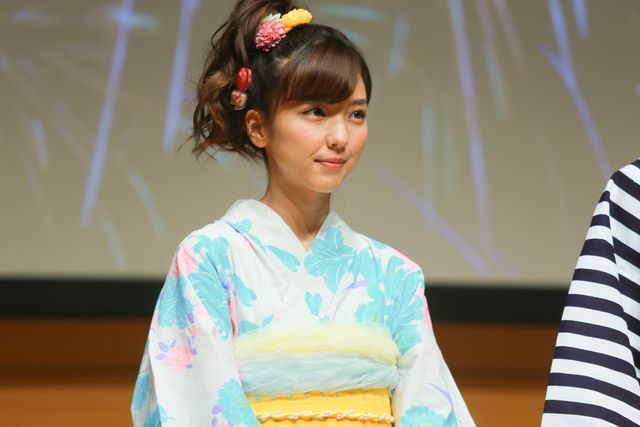 染谷将太、真野恵里菜、小島梨里杏らが浴衣で登場！「みんな！エスパーだよ！～欲望だらけのラブウォーズ～」イベントフォトギャラリー（3枚目）