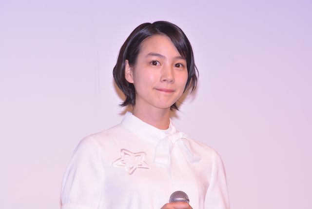 のん、はじける笑顔！「LINEモバイル」新CM記者発表会フォトギャラリー（6枚目）