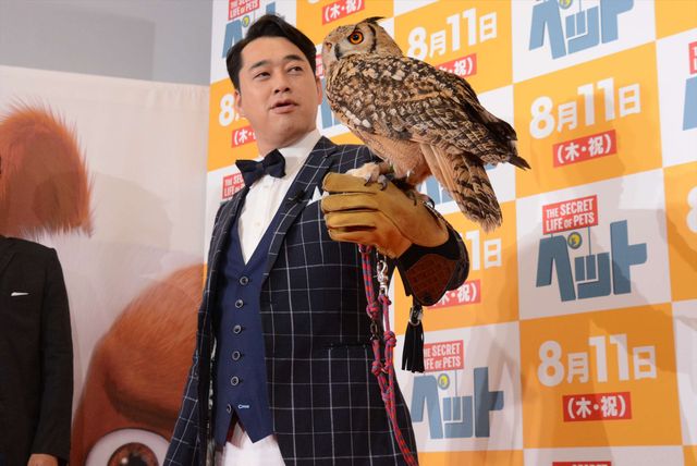 バナナマン日村、犬とのディープキスに大興奮！　画像ギャラリー（15枚目）