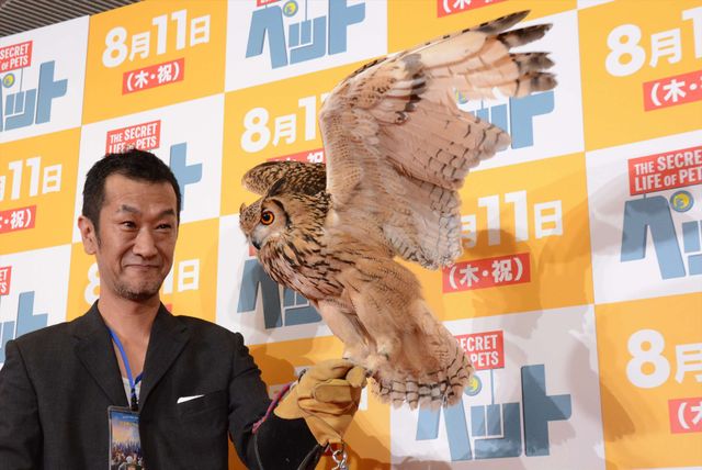 バナナマン日村、犬とのディープキスに大興奮！　画像ギャラリー（17枚目）