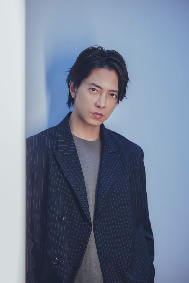 山下智久の吸い込まれそうな瞳…撮りおろし＜8枚＞（8枚目）