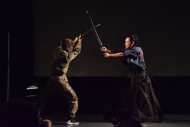 坂口拓＆山崎賢人の鋭い表情！『狂武蔵』完成披露無観客イベント（4枚目）