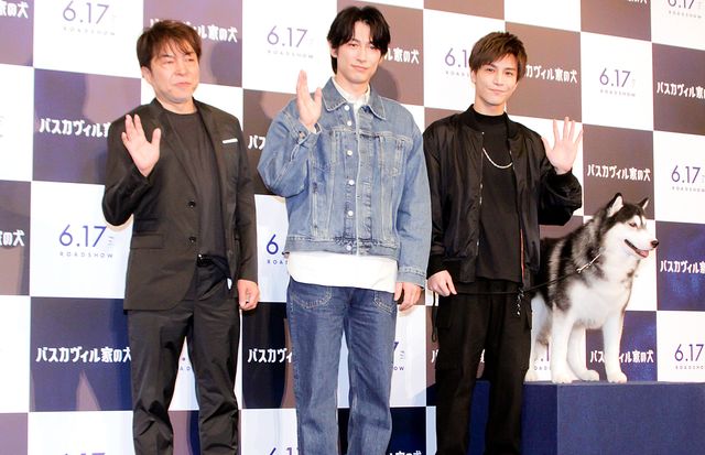 ディーン・フジオカ＆岩田剛典、イベント前に2人でゲーセンに！『バスカヴィル家の犬　シャーロック劇場版』公開直前イベント：フォトギャラリー