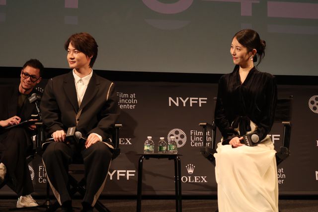 『ゴジラ-0.0』神木隆之介＆浜辺美波がNYを散策！ニューヨーク映画祭現地の様子（2枚目）