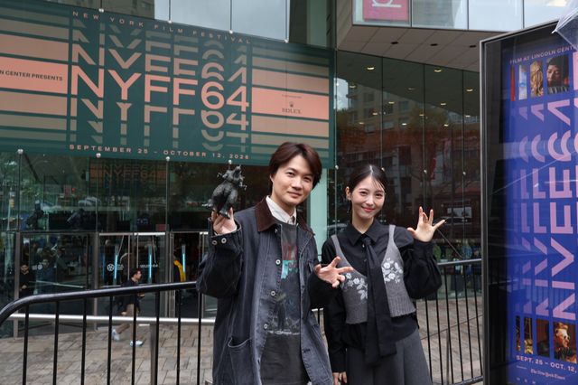 『ゴジラ-0.0』神木隆之介＆浜辺美波がNYを散策！ニューヨーク映画祭現地の様子（6枚目）