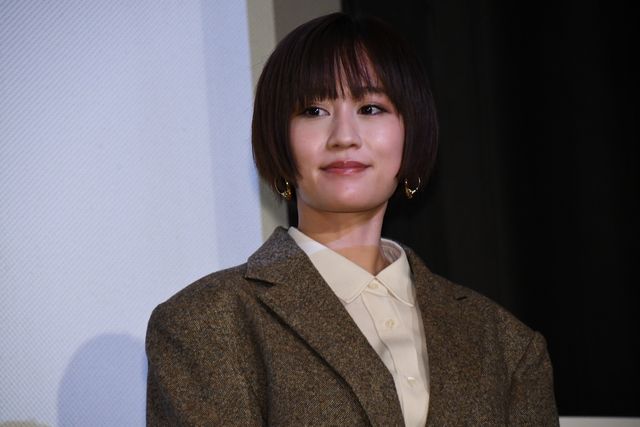 前田敦子の笑顔輝く！『DIVOC-12』公開記念舞台あいさつ（7枚目）