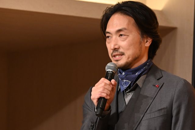 2年ぶり来日のブレンダン・フレイザー、新宿の神社でヒット祈願！映画『レンタル・ファミリー』記者会見（10枚目）