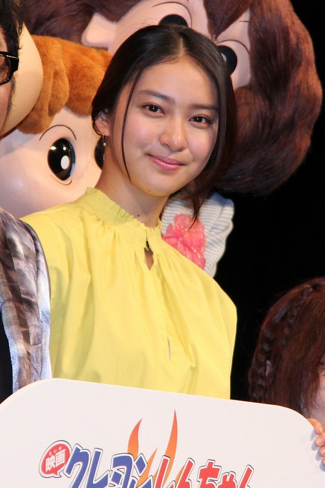 武井咲、父親と"激似”を告白「お父さんの女性版がわたし」　画像ギャラリー（4枚目）