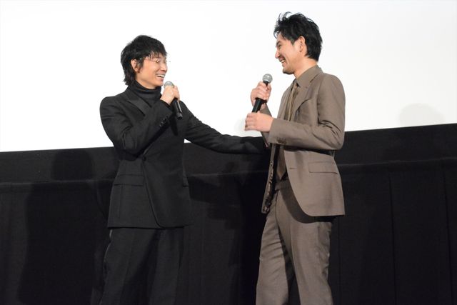 綾野剛＆松田龍平「最近の影裏な話」で盛り上がる（9枚目）
