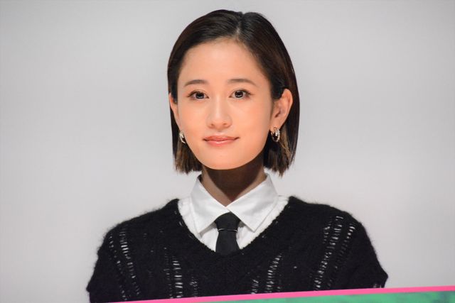 成田凌×前田敦子×六角精児『コンビニエンス・ストーリー』完成披露の様子（9枚目）