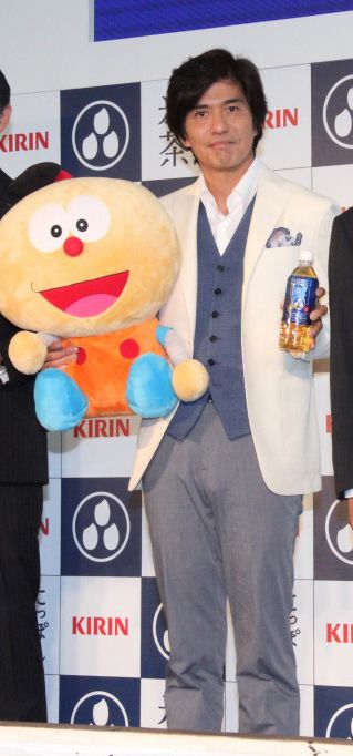 佐藤浩市が田植え！フォトギャラリー（6枚目）