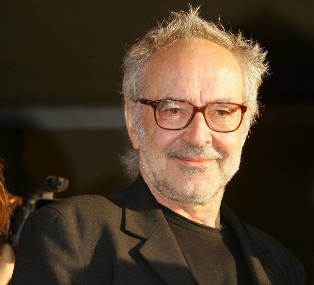 写真は2004年の第57回カンヌ国際映画祭に出席したジャン・リュック・ゴダール監督